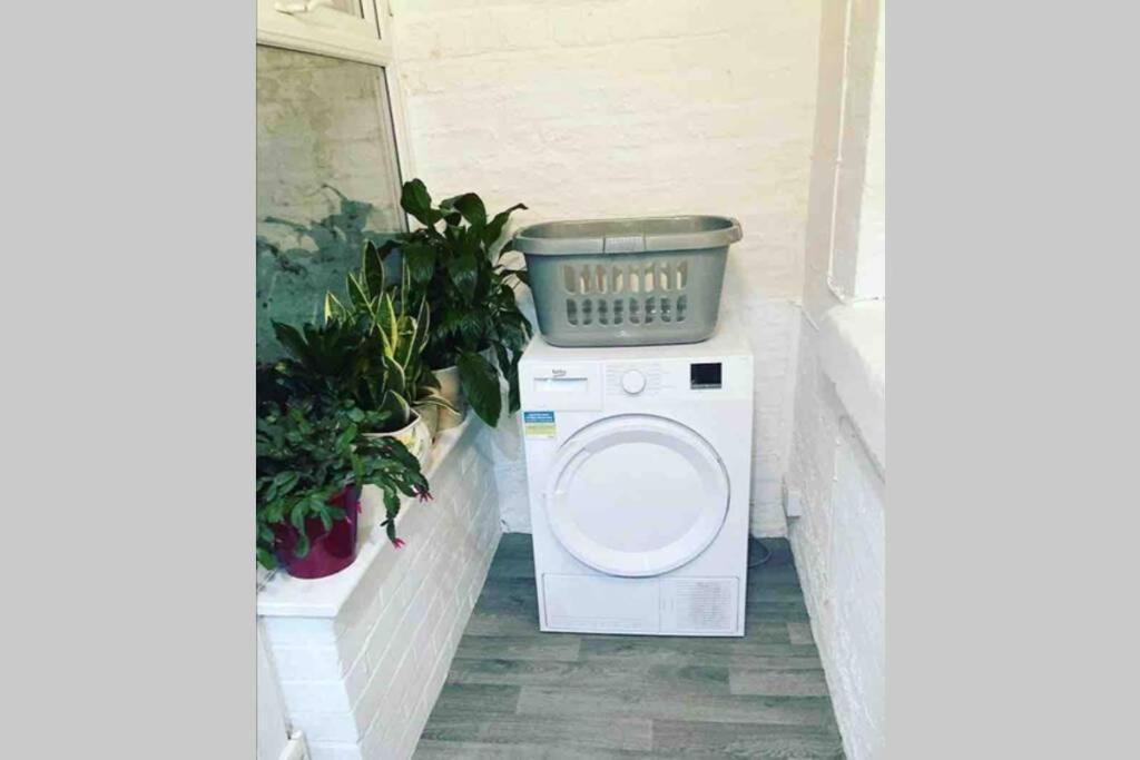 The Terrace Chester, Modern 3 Bed House מראה חיצוני תמונה