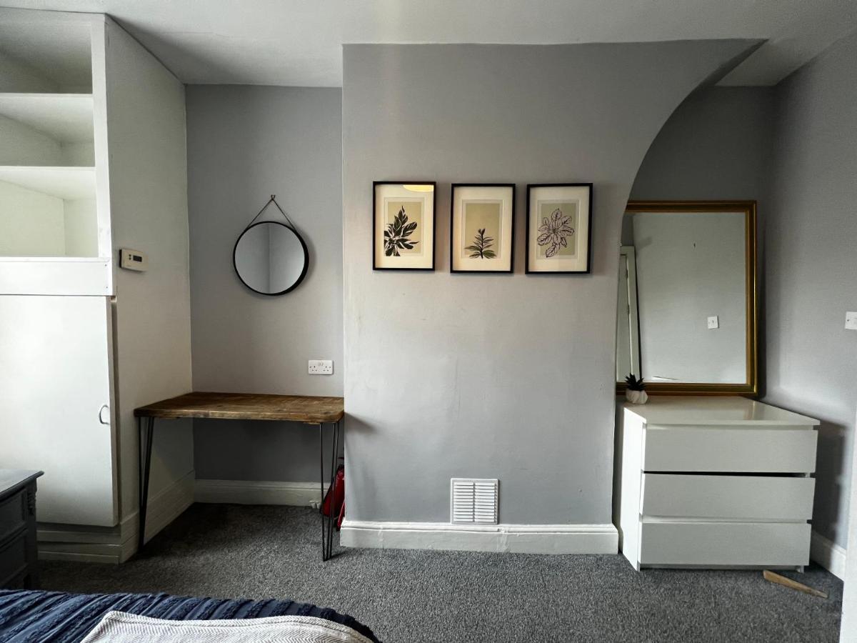 The Terrace Chester, Modern 3 Bed House מראה חיצוני תמונה